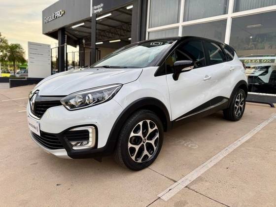 RENAULT CAPTUR 1.6 16V SCE FLEX INTENSE X-TRONIC RENAULT CAPTUR 1.6 16V SCE FLEX INTENSE X-TRONIC